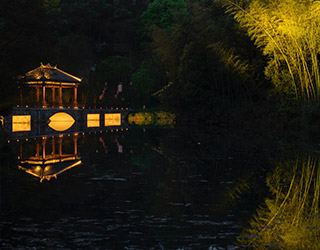 桃花源景區(qū)秦谷