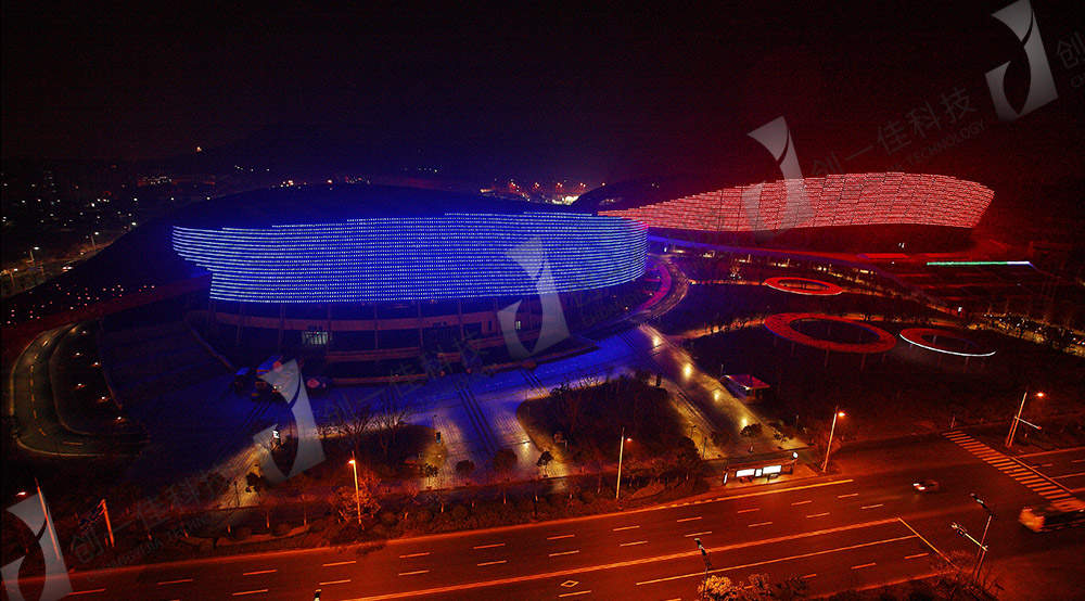 鎮(zhèn)江體育會(huì)展中心